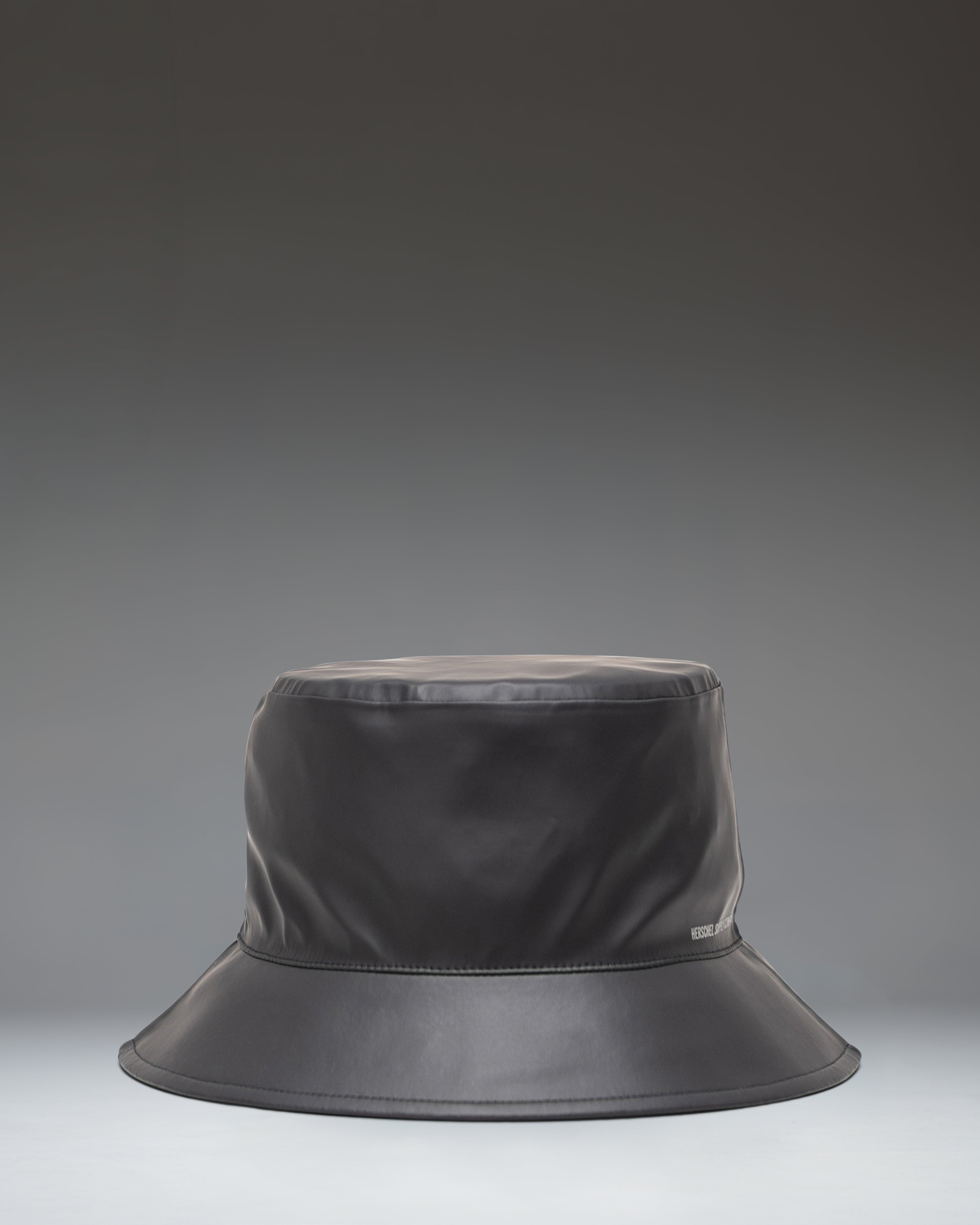 Norman Rain Bucket Hat – Herschel Supply Co. Canada