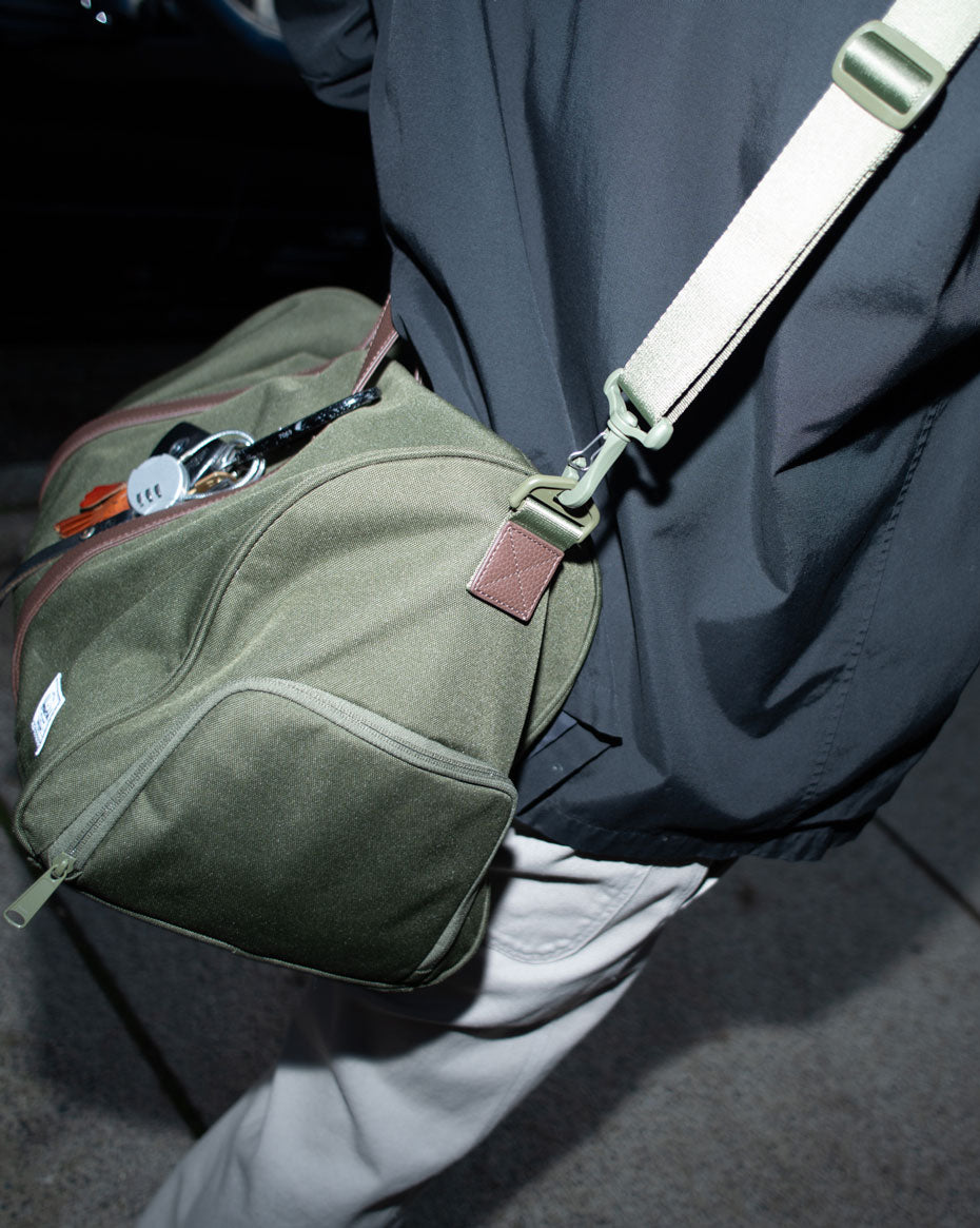 Novel Duffle – Herschel Supply Co. Canada