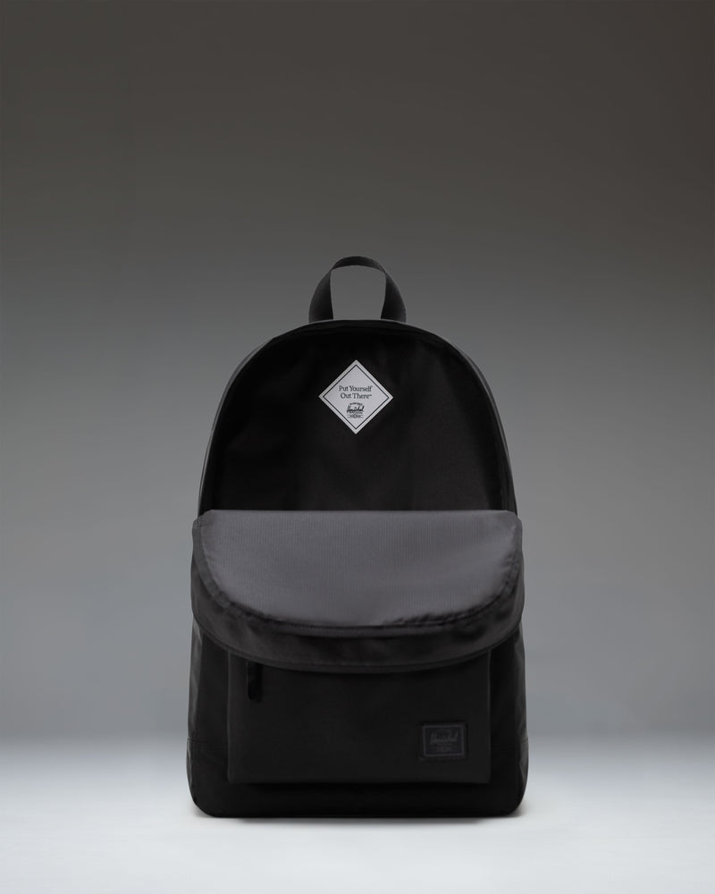 herschel backpack buy online canada Retreat The front zip pocket adds quick Herschel Supply Backpacks | Sporting
