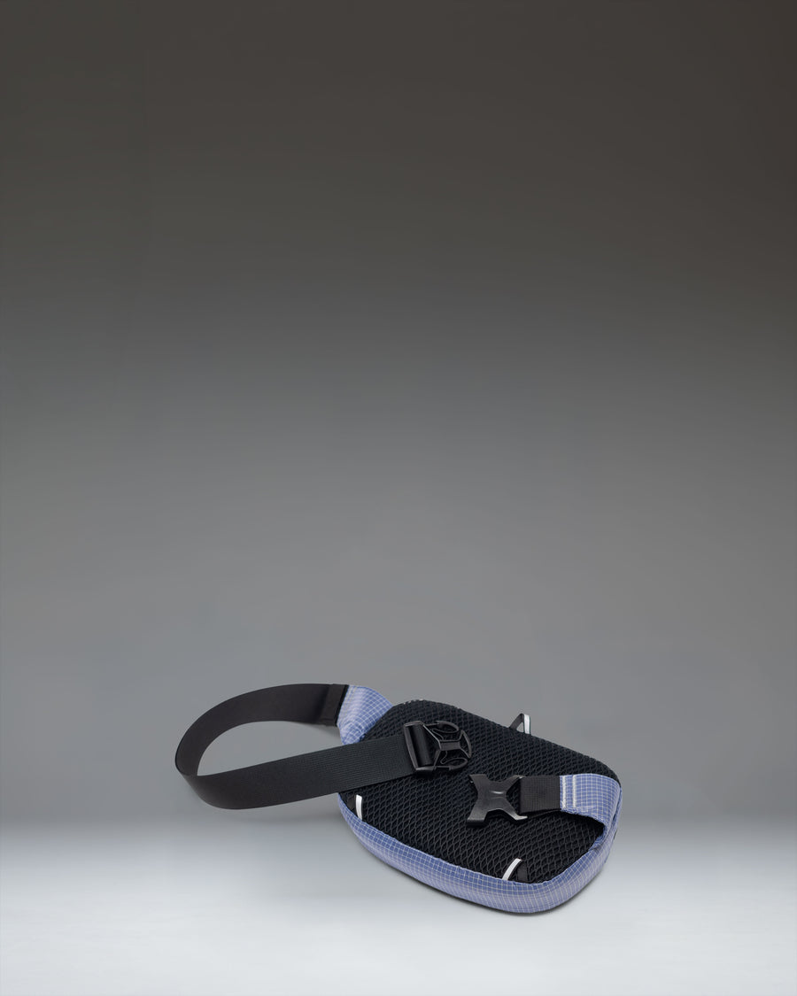 Herschel Supply Co. Ultralight Hip Pack 2L in Heron/Black, a lightweight and durable waist bag.