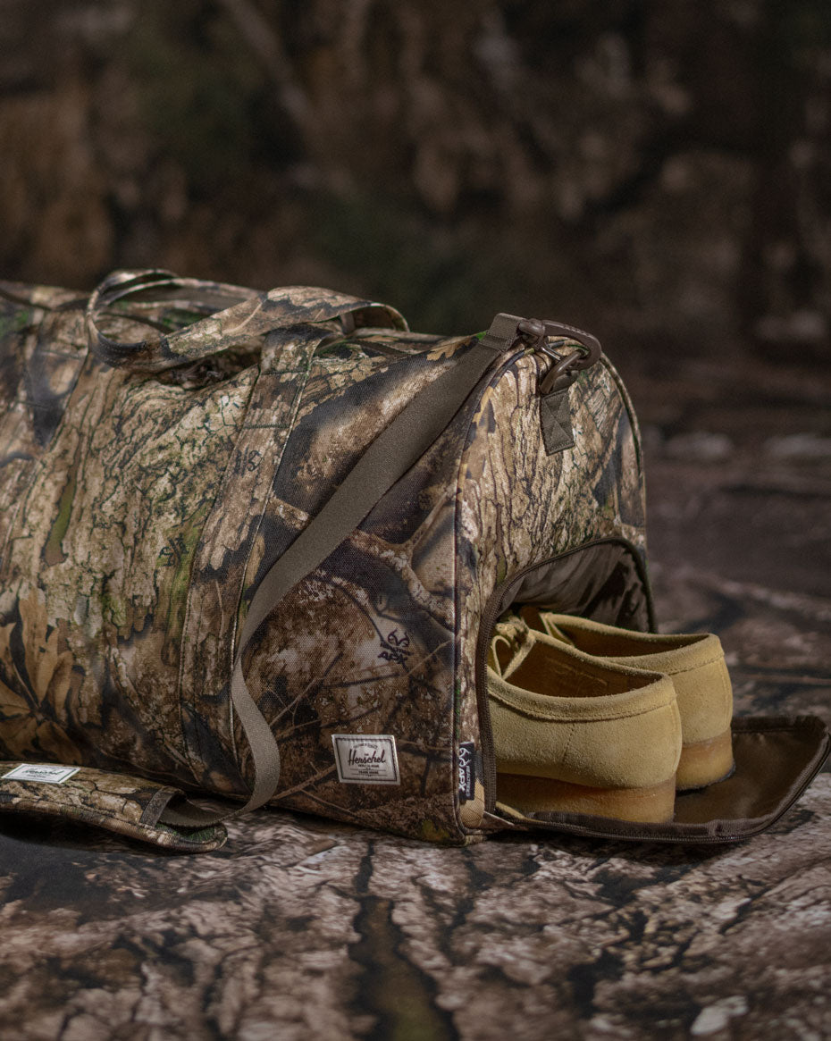 Realtree® Herschel Novel™ Duffle – Herschel Supply Co. Canada