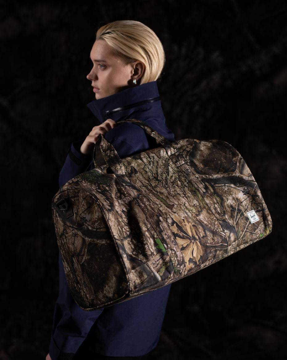 Realtree® Herschel Novel™ Duffle – Herschel Supply Co. Canada