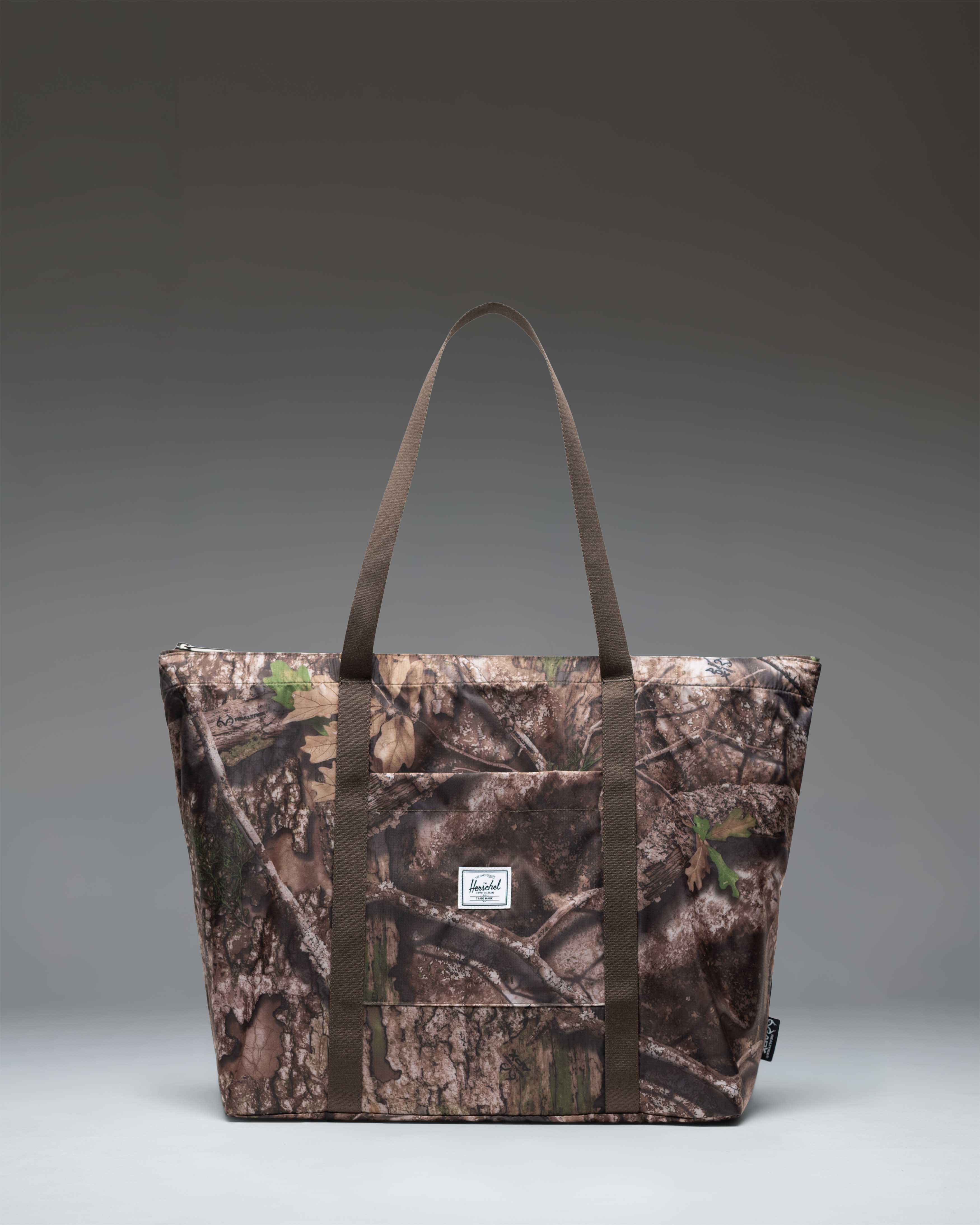 Realtree® Portland Packable Tote – Herschel Supply Co. Canada