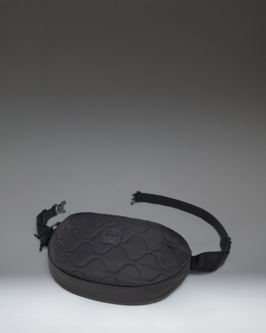 Kaine XL Quilted Capsule Hip Pack