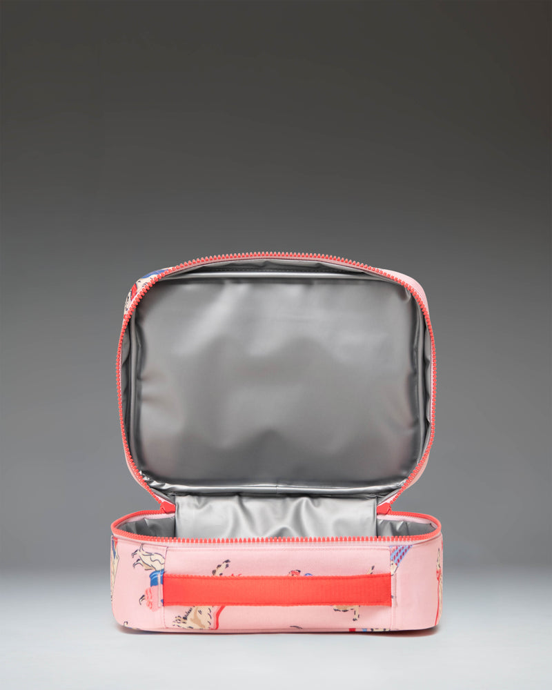 Little Herschel Pop Quiz Lunch Box in Fashion Dogs colorway, featuring a playful dog pattern perfect for school lunches.