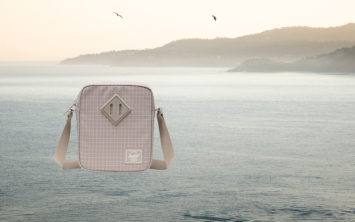 Herschel Heritage Crossbody bag in Grid - London Fog.