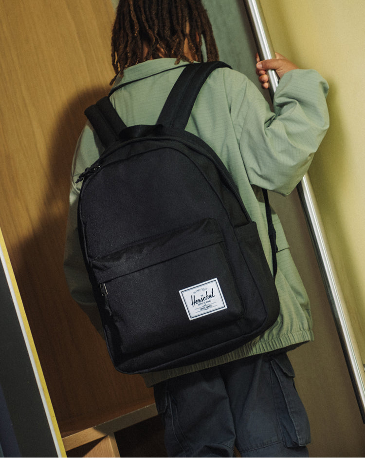 herschel backpack buy online canada Retreat access space for smaller items like your phone or keys Herschel Eco Retreat 15 Inch