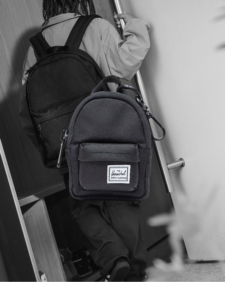 Herschel Classic Backpack Bag Charm – Herschel Supply Co. Canada