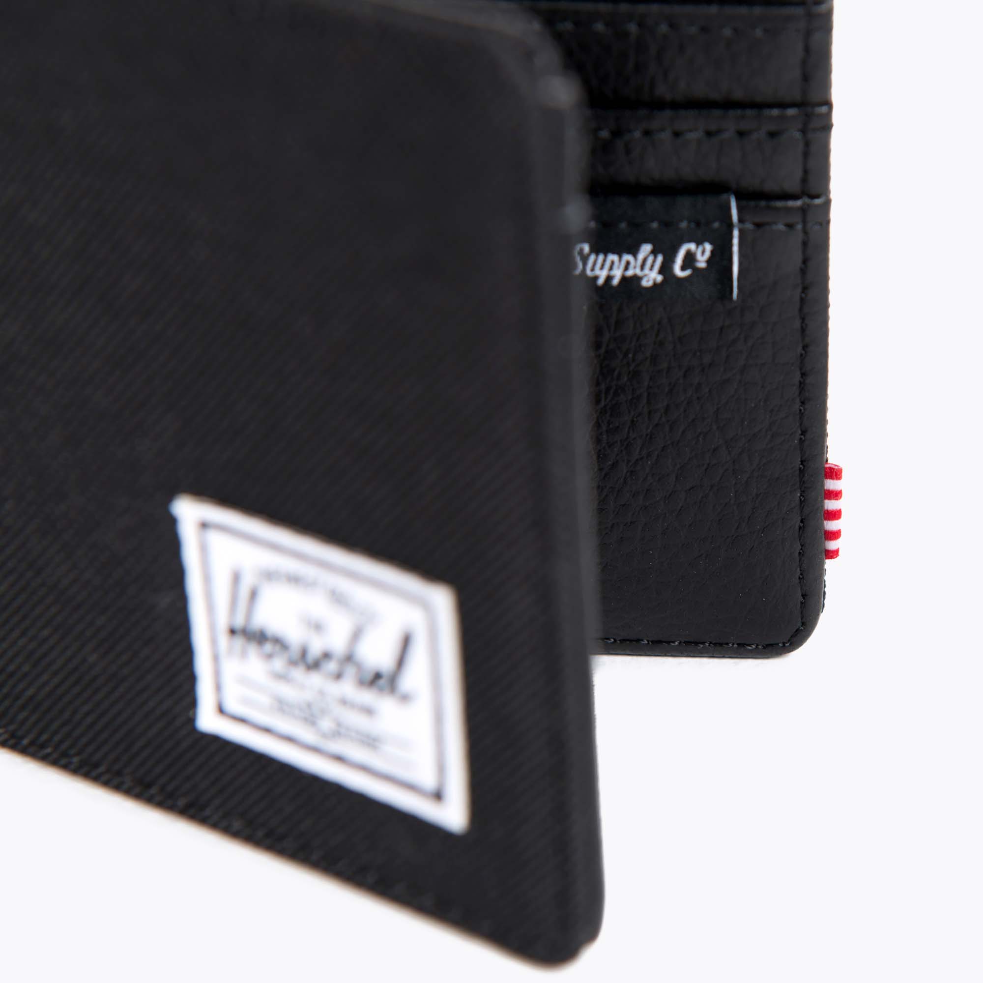 herschel wallet canada
