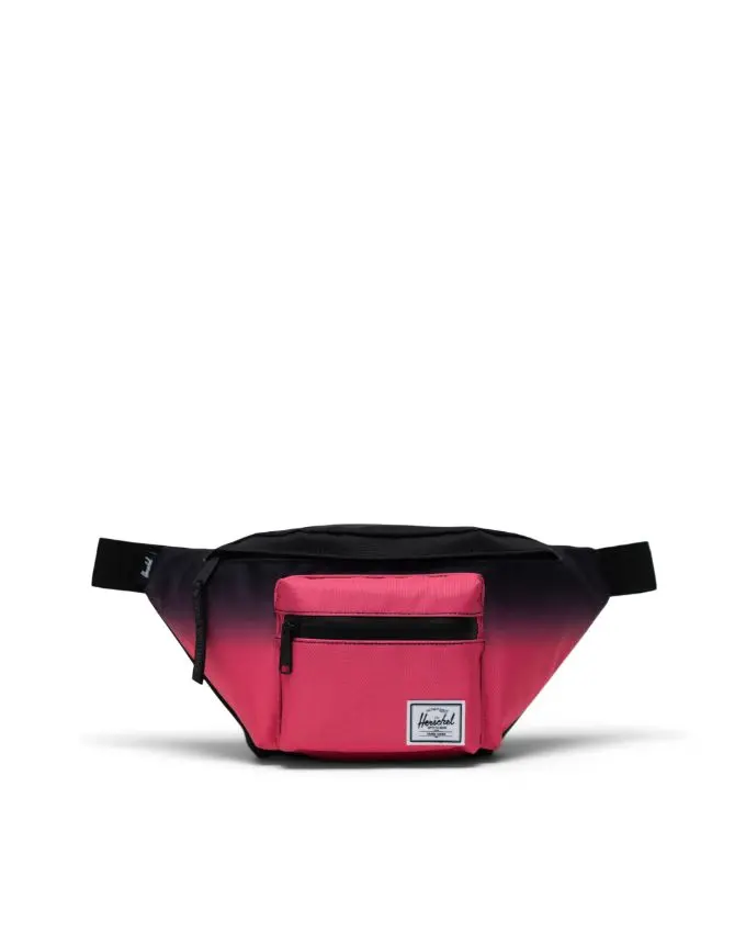 Seventeen Hip Pack