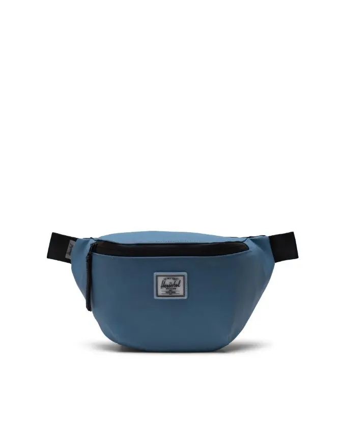 Seventeen Hip Pack