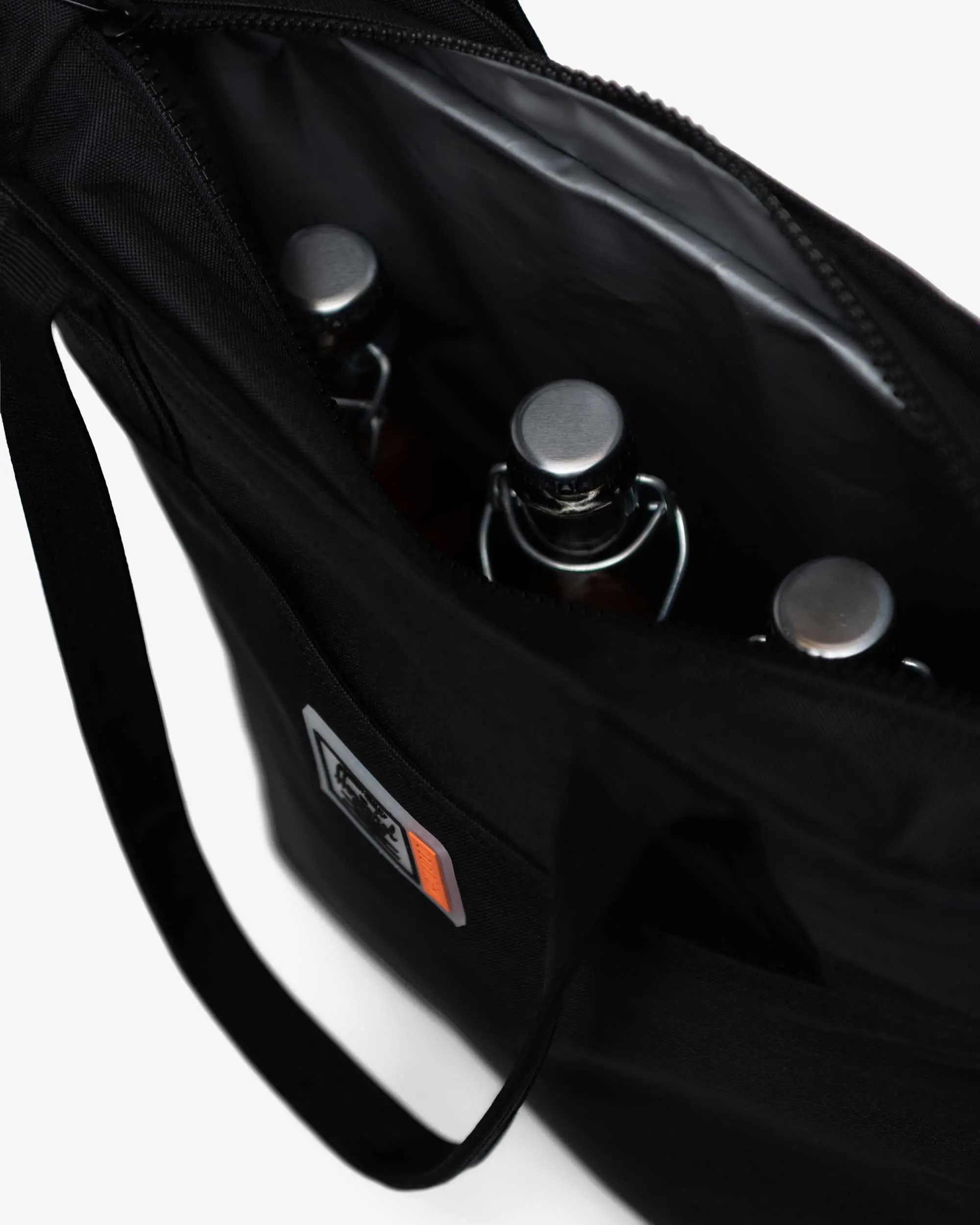 Alexander Zip Tote Small | Insulated