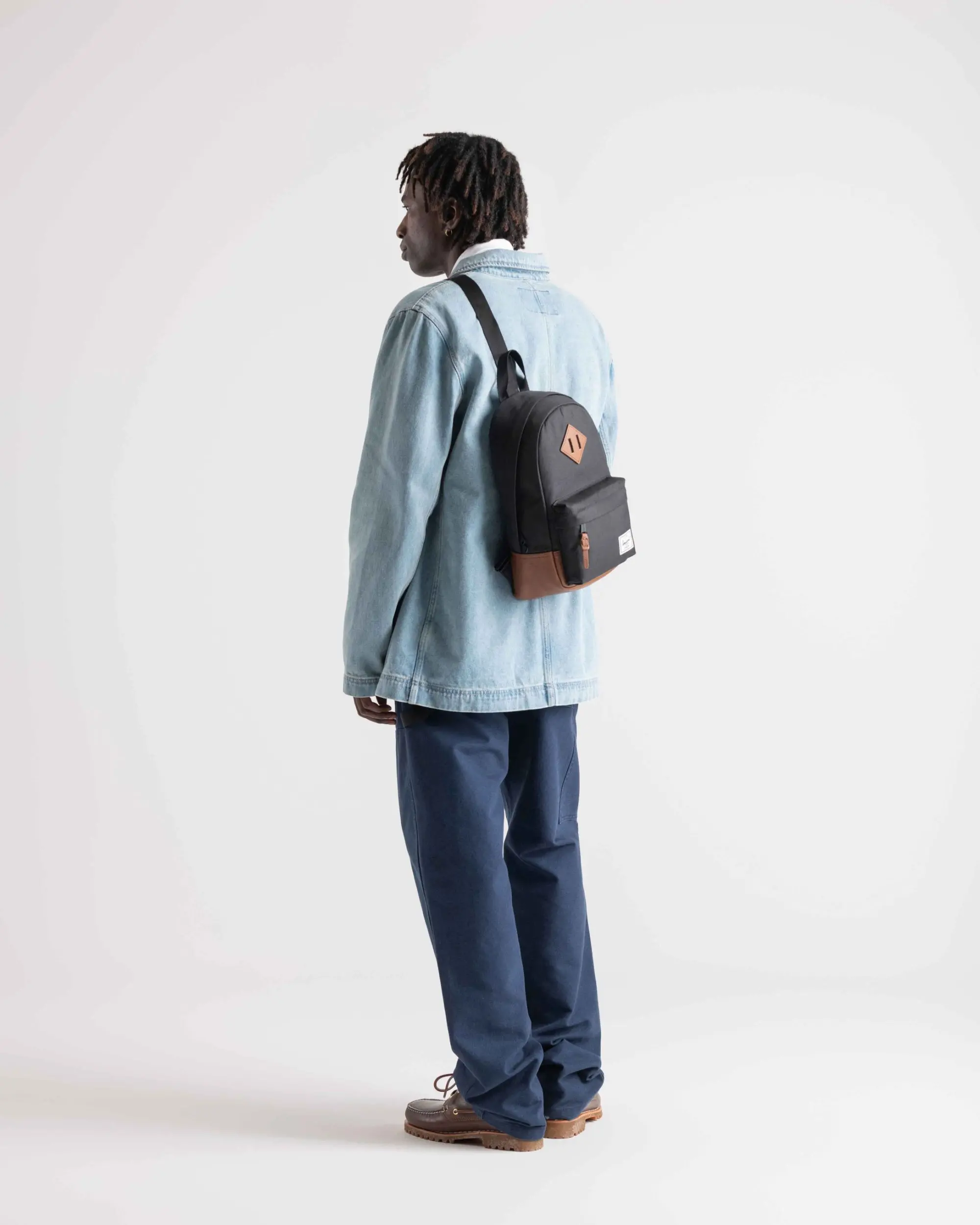 Herschel chest bag best sale