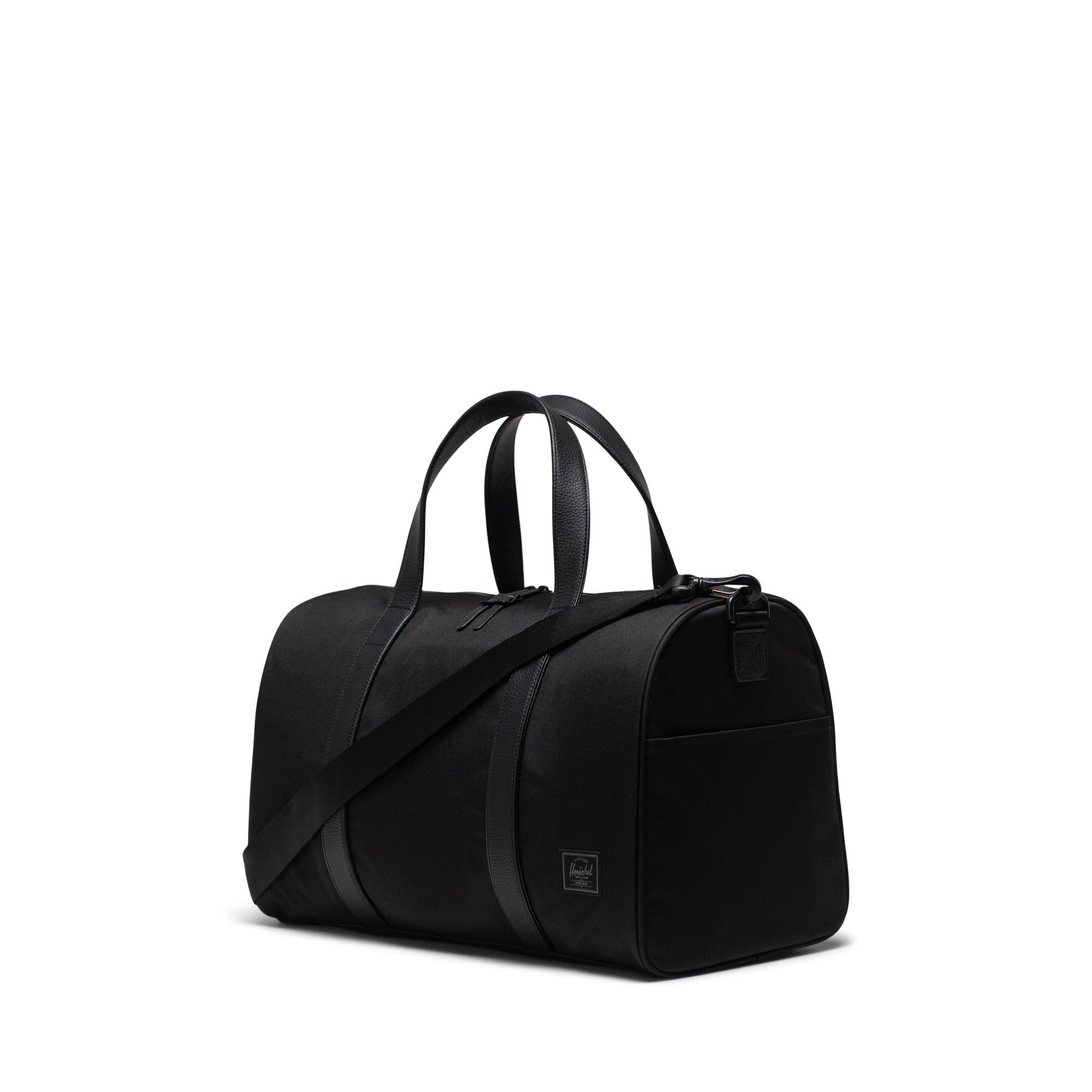 Herschel novel duffle bag black best sale