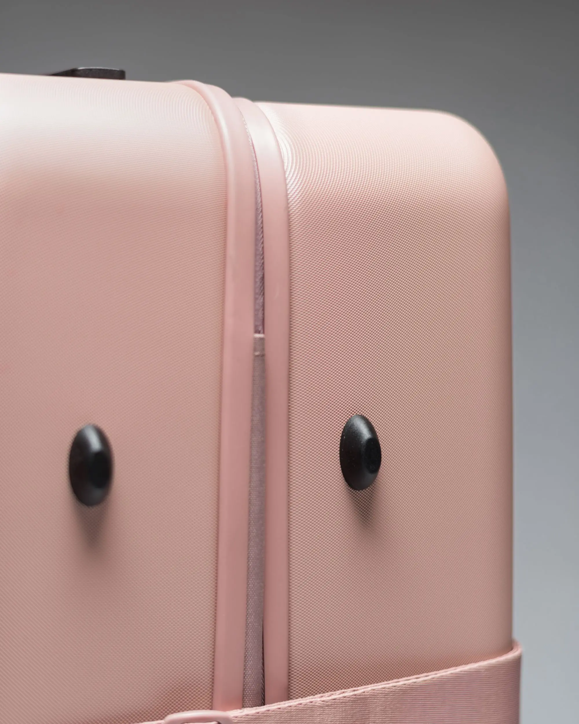 Herschel Heritage™ Hardshell Large Carry On Expandable - 42L