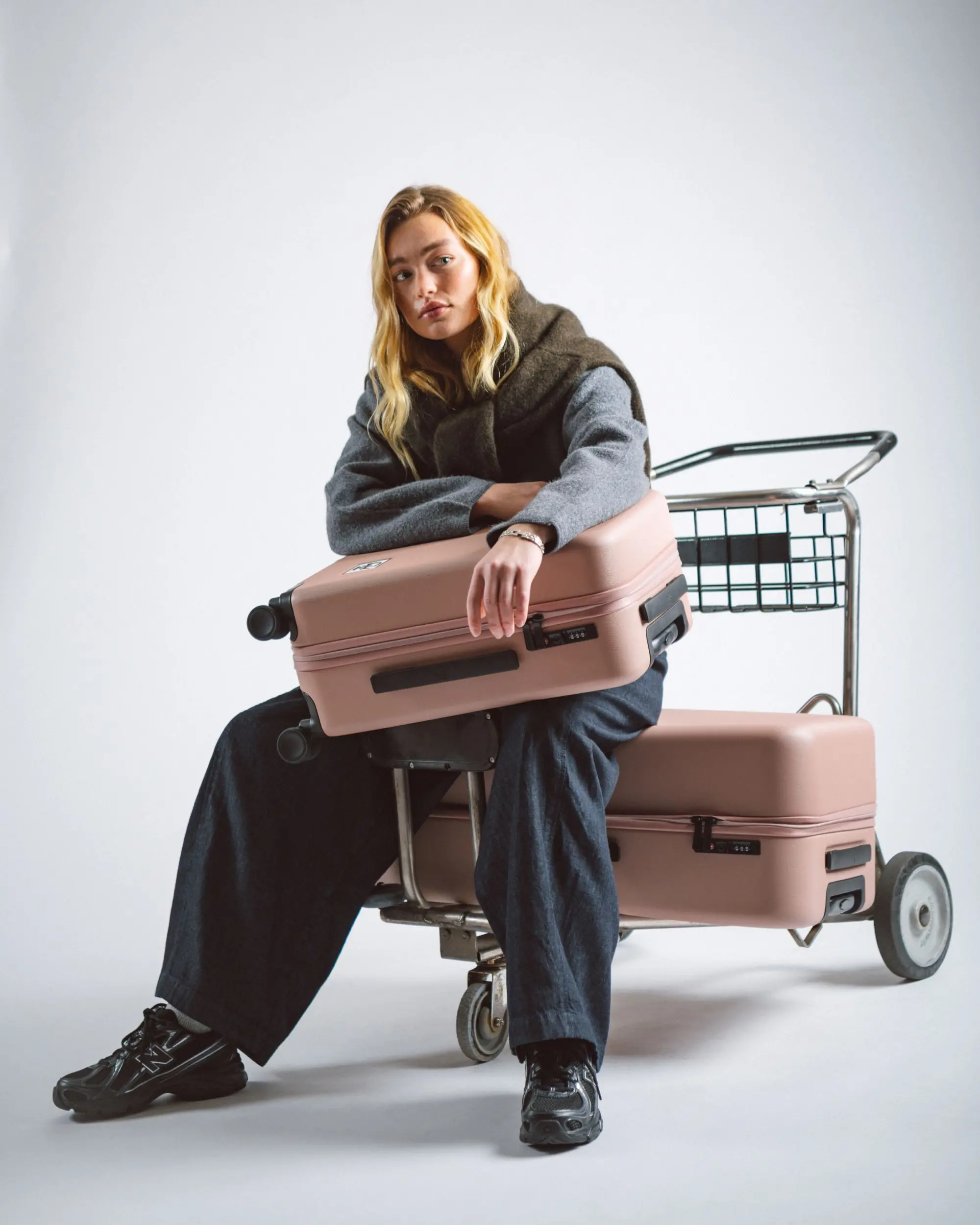 Herschel Heritage™ Hardshell Luggage | Large Carry On - 42L