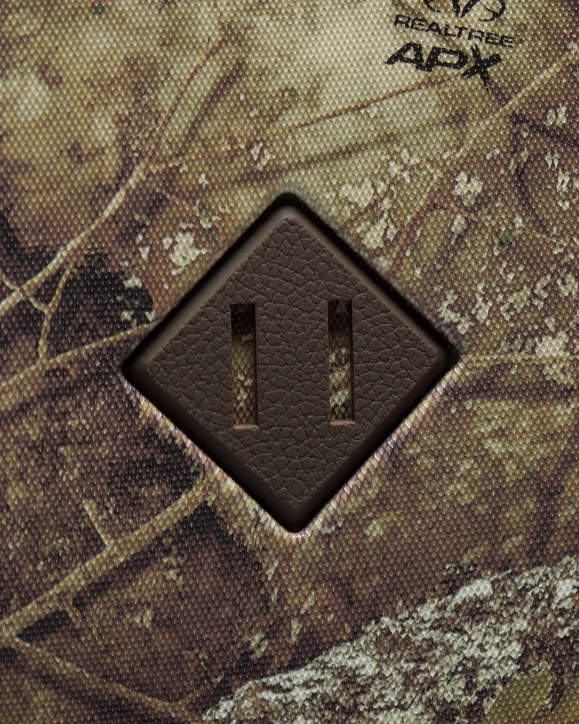 Realtree® Herschel Heritage™ Large Luggage - 95L