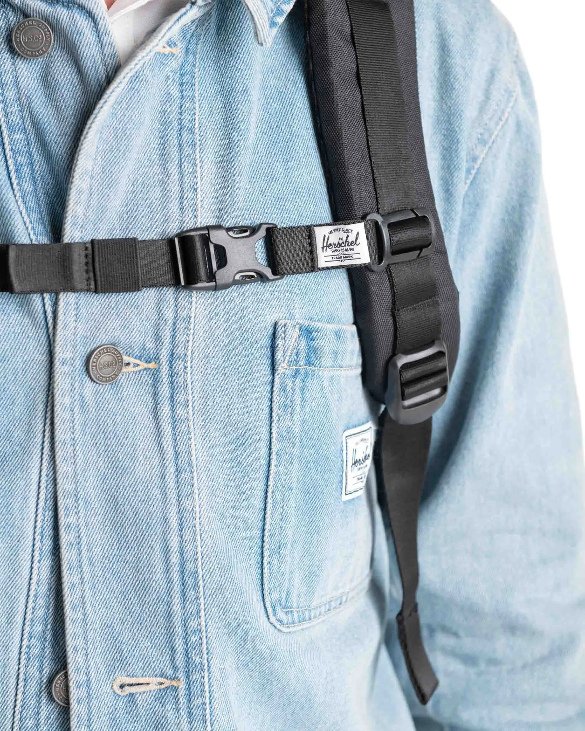 Sternum Strap Herschel Supply Company